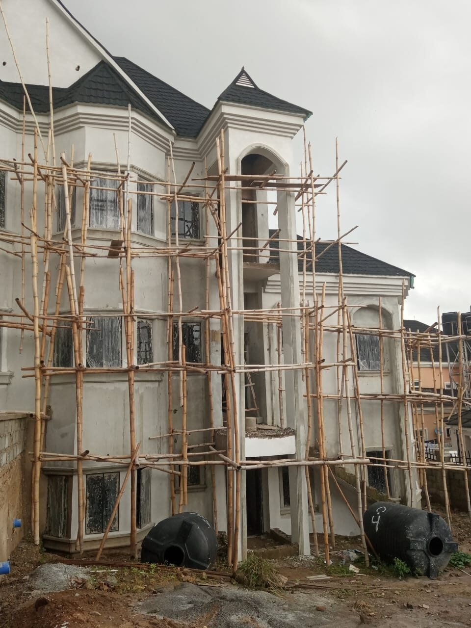 4-Bedroom Detached Duplex with Basement Apartment