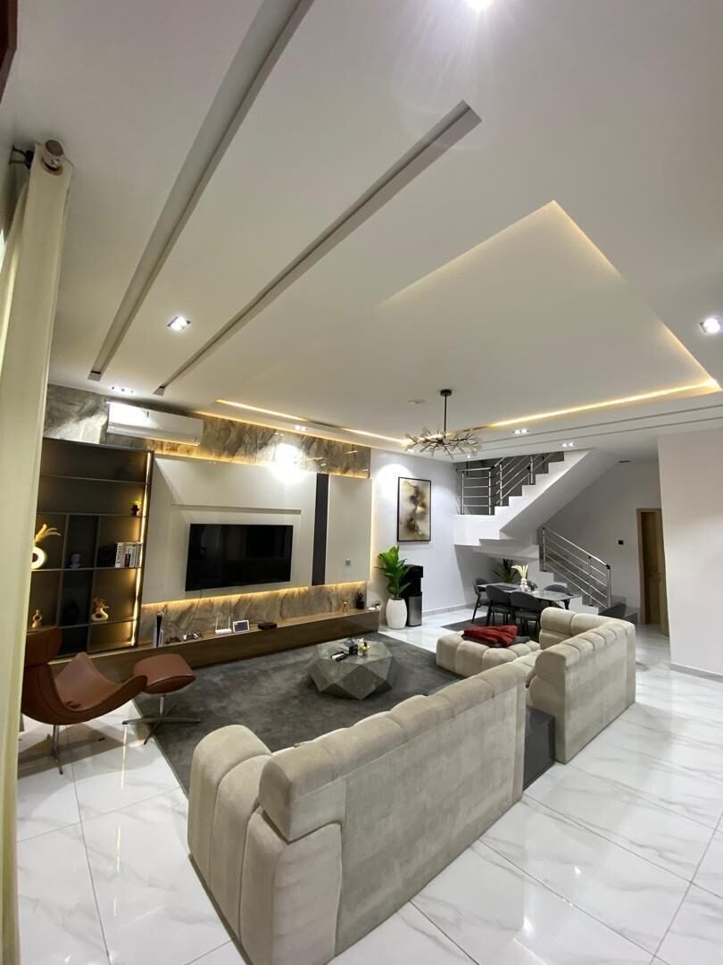 3 BEDROOM DUPLEX